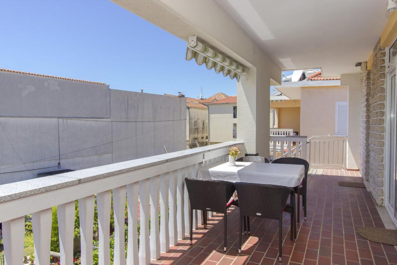 Apartments Konta City Center Vodice Exterior foto