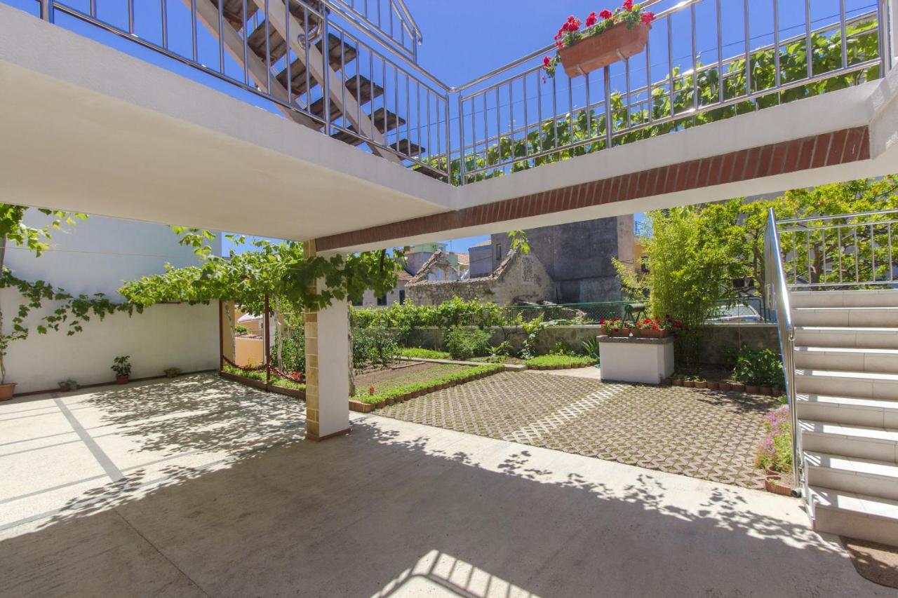 Apartments Konta City Center Vodice Exterior foto
